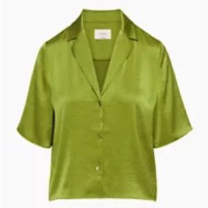 Aritzia wilfred beso shirt size small